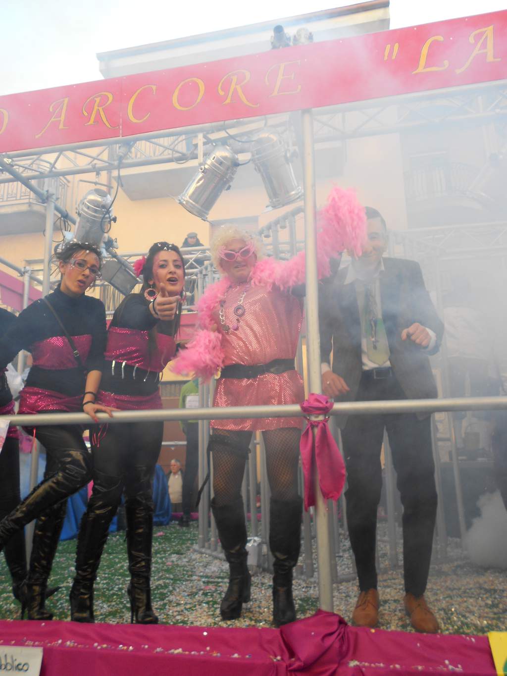Gangi: la storica "Cravaccata" chiuderà il Carnevale 2013