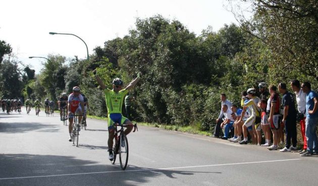 1° Memorial Vincenzo Cangelosi, si chiude la stagione ciclistica amatoriale con 14 successi della Fiamma