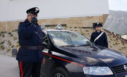 Controlli a tappeto, carabinieri arrestano due persone e ne denunciano altre due per furto