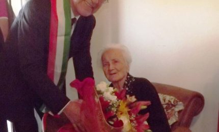 Centenario a Collesano: Rosaria Dispenza festeggia con gli auguri del sindaco Di Gesaro