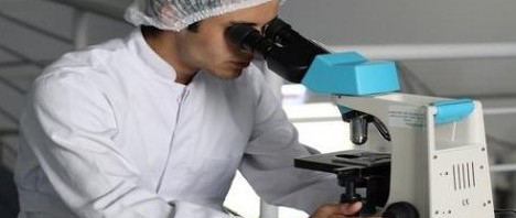 Stage nella ricerca sulle malattie rare per un biologo
