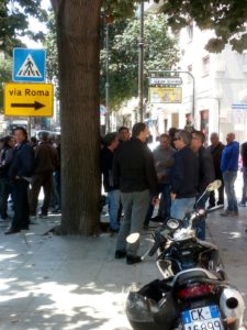 Ex Fiat: protestano davanti la Prefettura di Palermo gli operai Blutec e del suo indotto FOTO
