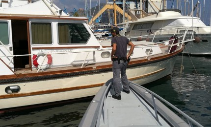 Dodici barche immatricolate a Palermo taciute all'erario